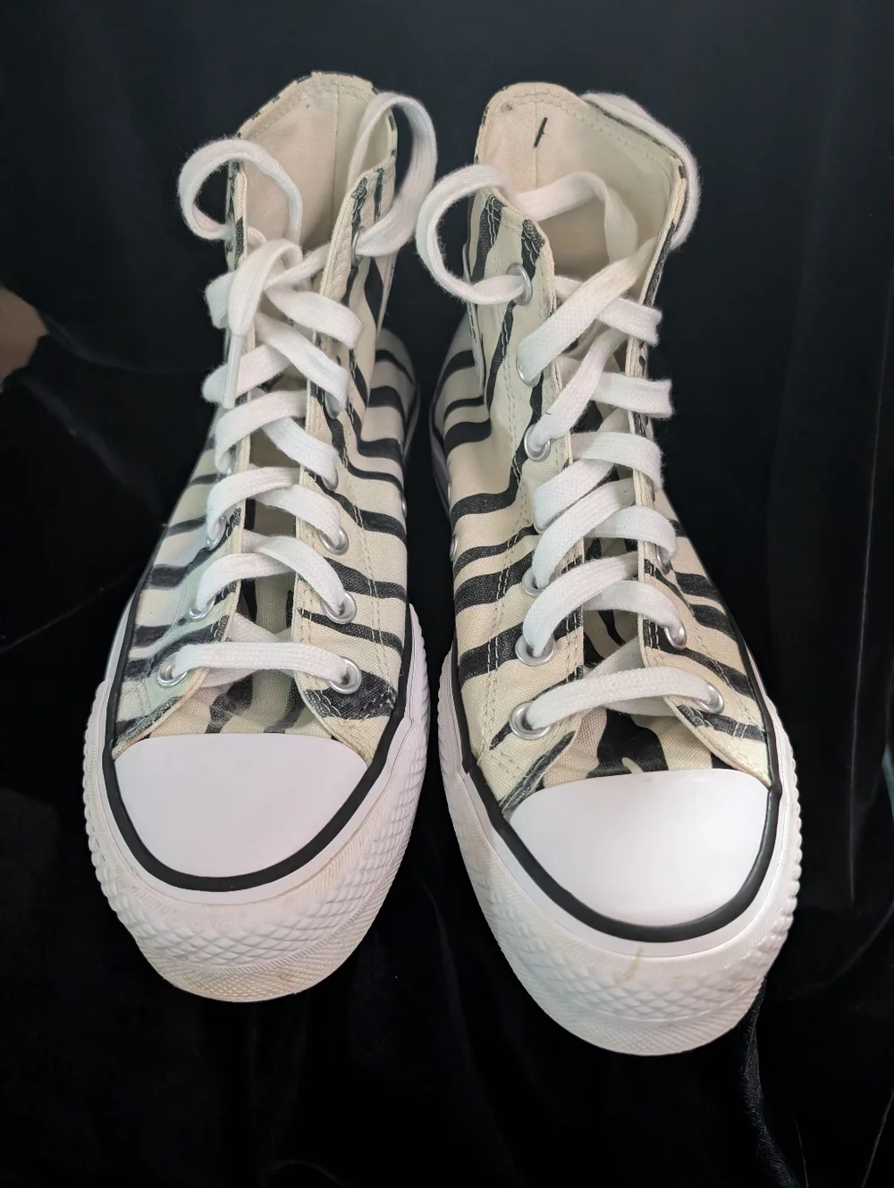 Converse High Top Zebra Stripe Canvas Sneakers - White & Black - Picture 2 of 7